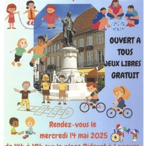 Langres (52) Place Diderot - 14 mai 2025 