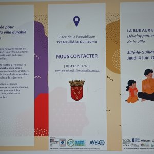 Sillé le Guillaume (72) place de la République - 4 juin 2026